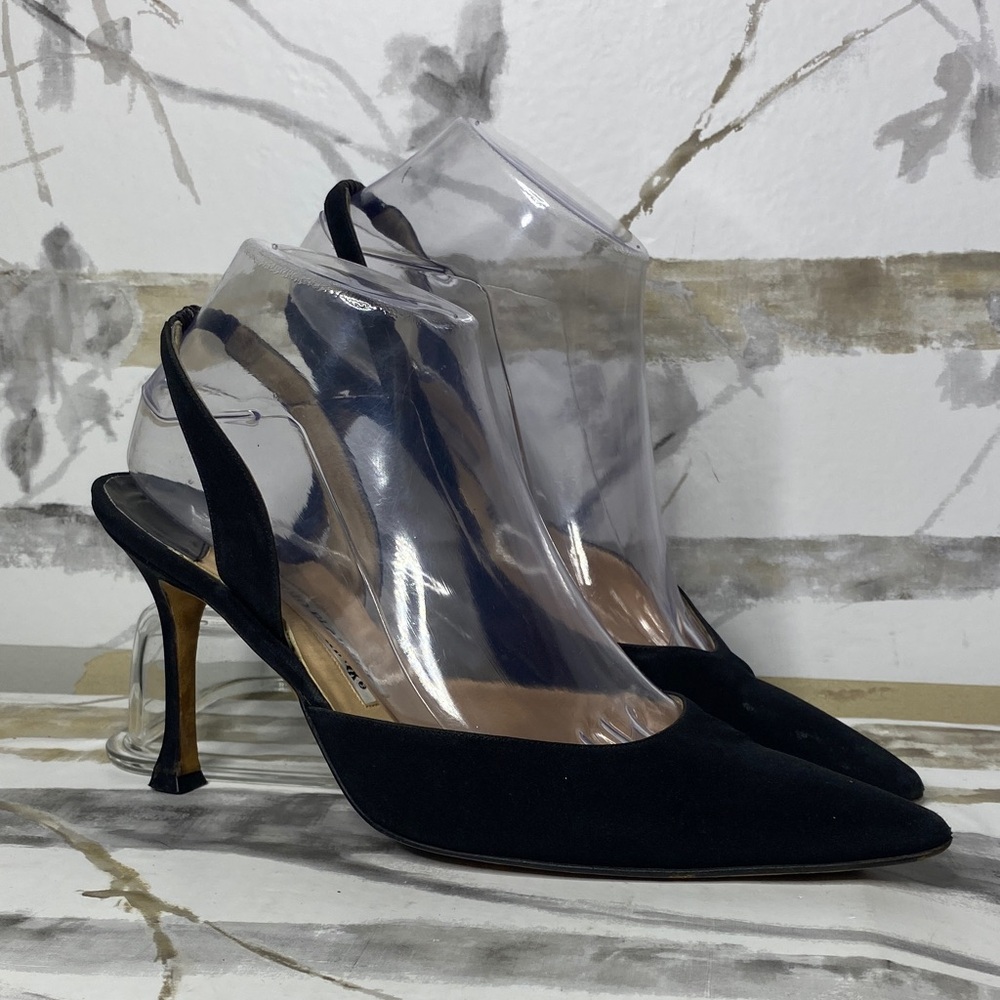 Manolo Blahnik Carolyne slingback pumps